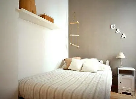 Flateli Granados Apartment